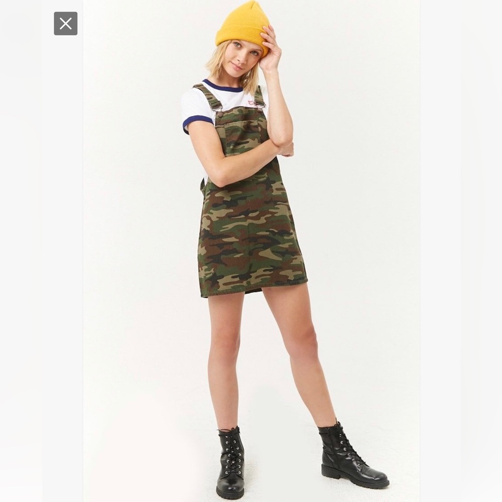 Boohoo camo mini dress size 2